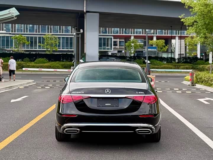Фото 8 - Mercedes-Benz Maybach S-Class
