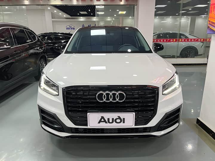Фото 2 - Audi Q2L
