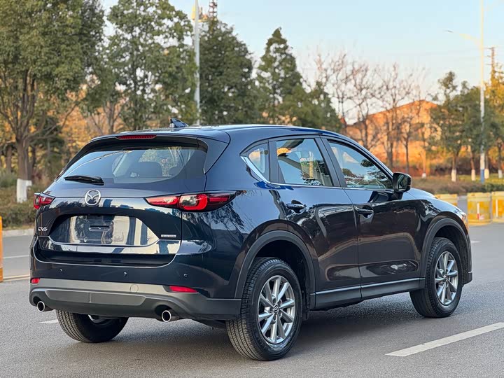 Фото 8 - Mazda CX-5