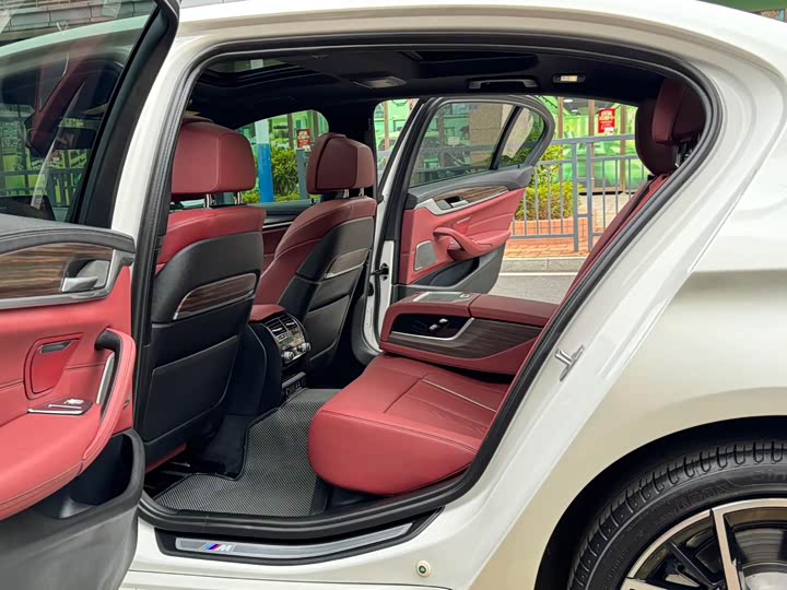 Фото 7 - BMW 5 Series