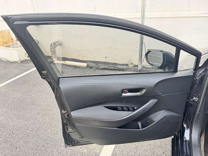 Фото 5 - Toyota Allion