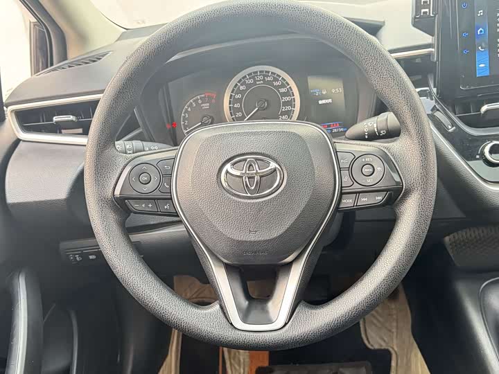 Фото 7 - Toyota Allion