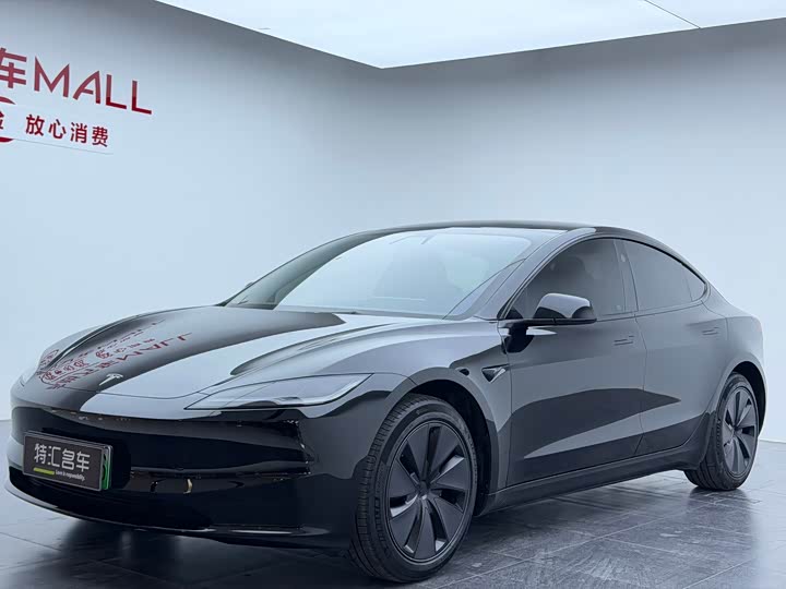 Фото 1 - Tesla Model 3