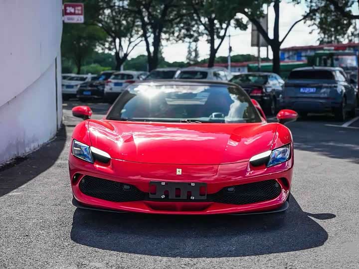 Фото 5 - Ferrari 296