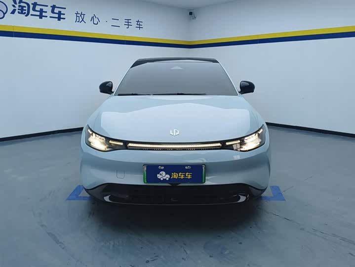 Фото 2 - Leapmotor C01