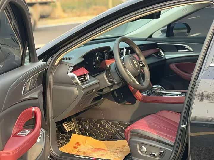 Фото 4 - Hongqi H5