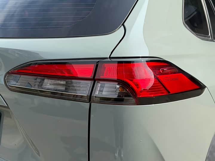 Фото 6 - Toyota Corolla Cross