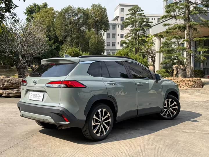 Фото 9 - Toyota Corolla Cross