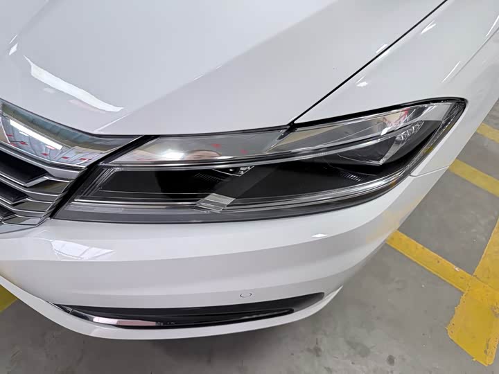 Фото 4 - Volkswagen Lavida