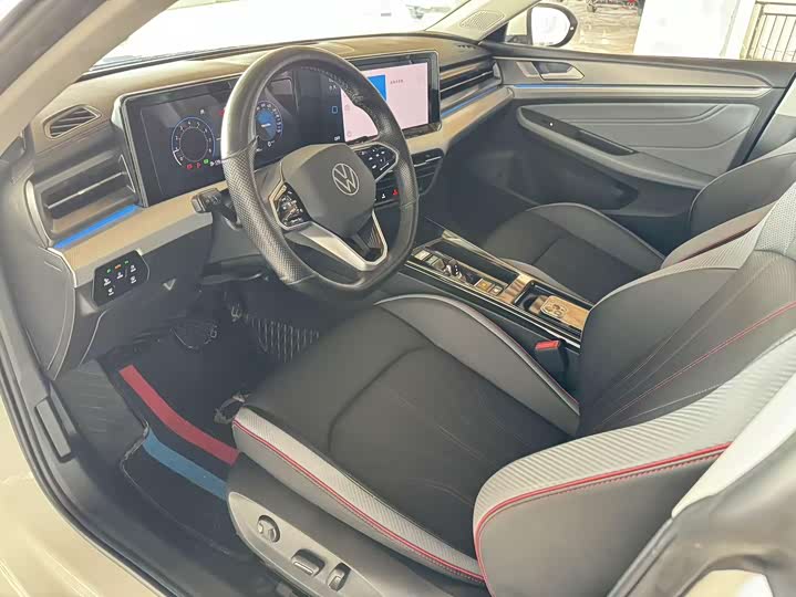 Фото 4 - Volkswagen Lamando L