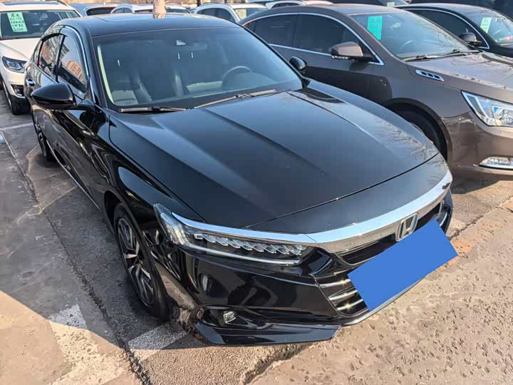 Фото 3 - Honda Accord