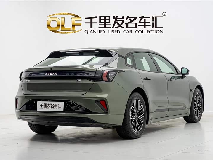 Фото 5 - Zeekr 001