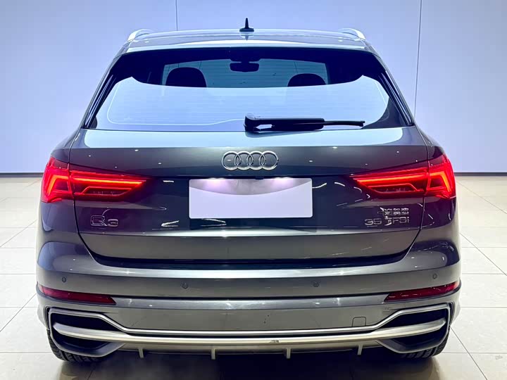 Фото 5 - Audi Q3