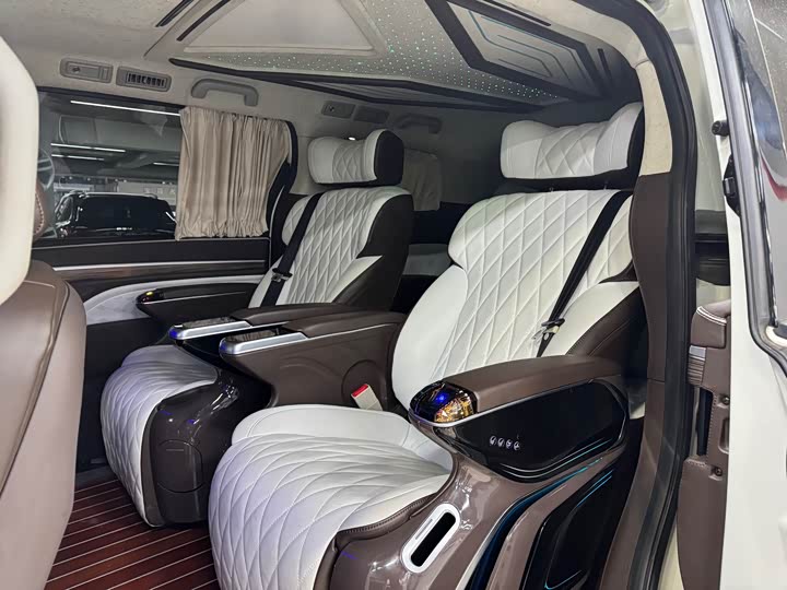 Фото 6 - GAC Trumpchi M8