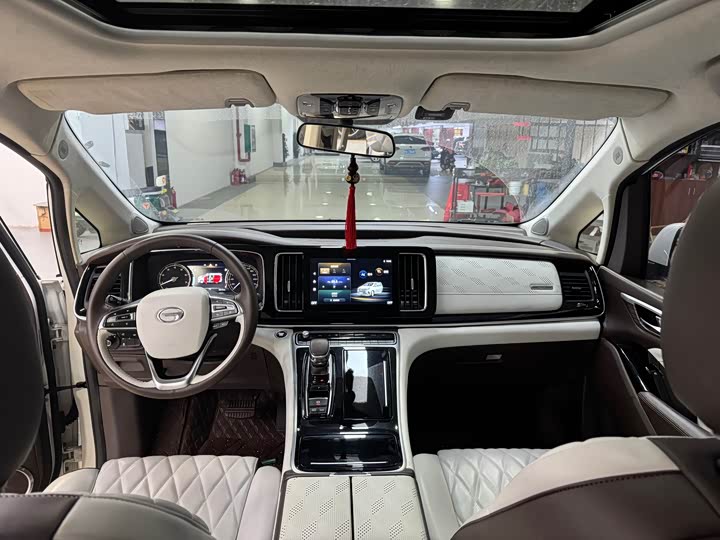 Фото 8 - GAC Trumpchi M8