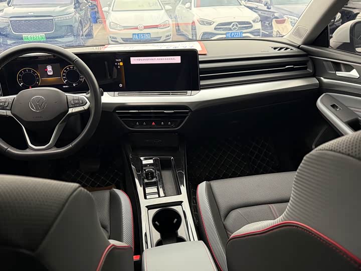 Фото 6 - Volkswagen Lamando L