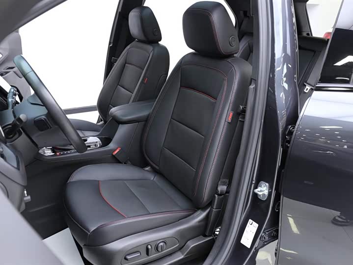 Фото 7 - Chevrolet Equinox