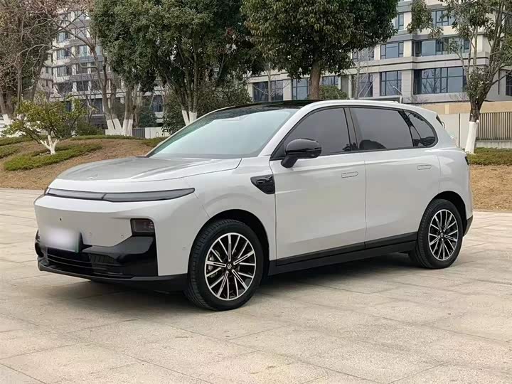 Фото 2 - Leapmotor B10