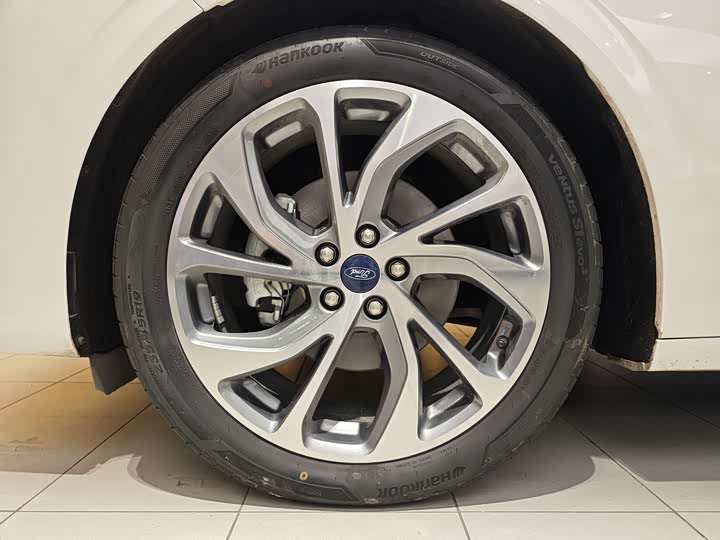 Фото 5 - Ford Mondeo