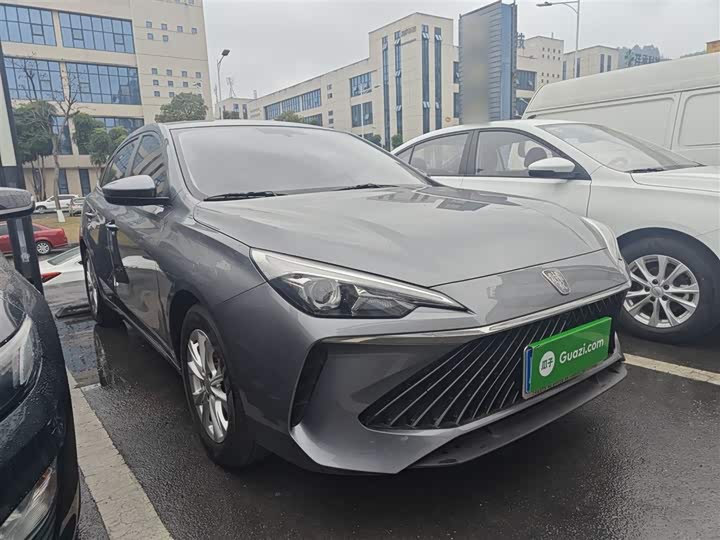 Фото 4 - Roewe i5