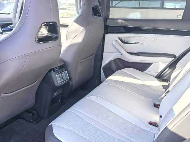 Фото 8 - BYD Song Plus Hybrid/EV