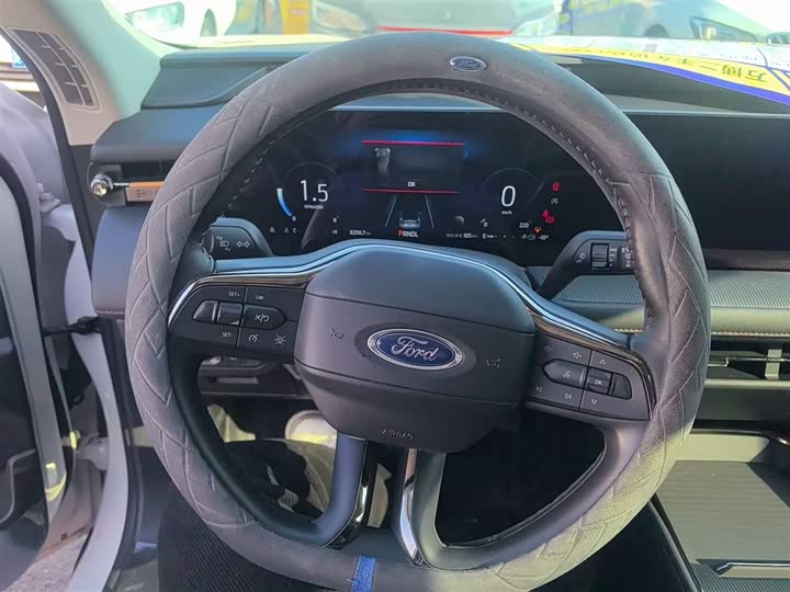 Фото 4 - Ford Mondeo