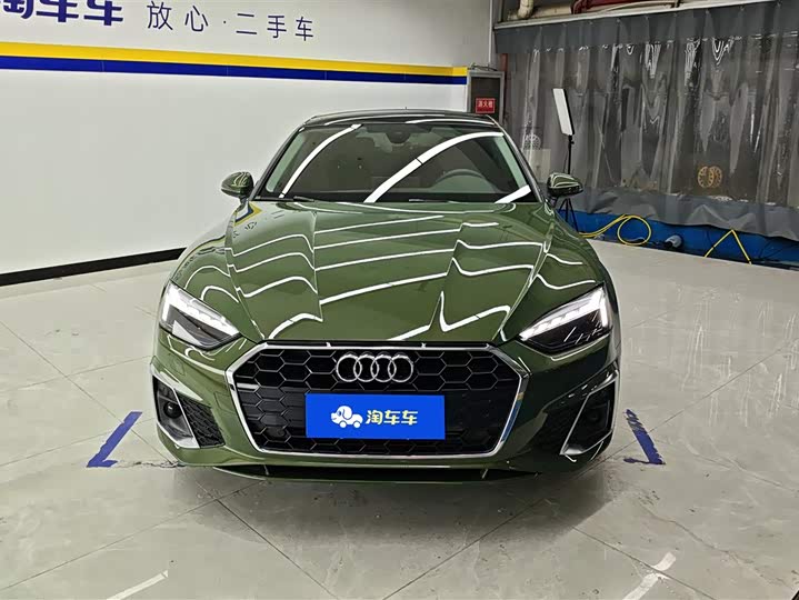 Фото 2 - Audi A5