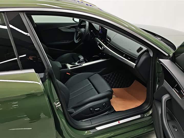 Фото 8 - Audi A5