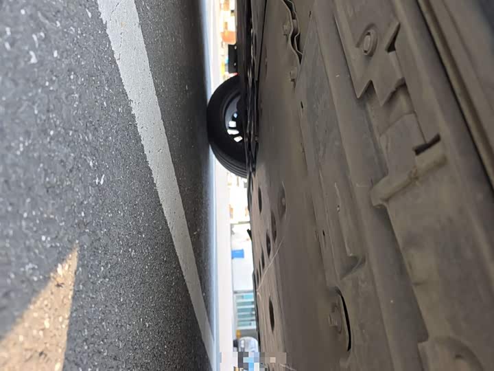 Фото 8 - Lexus RZ