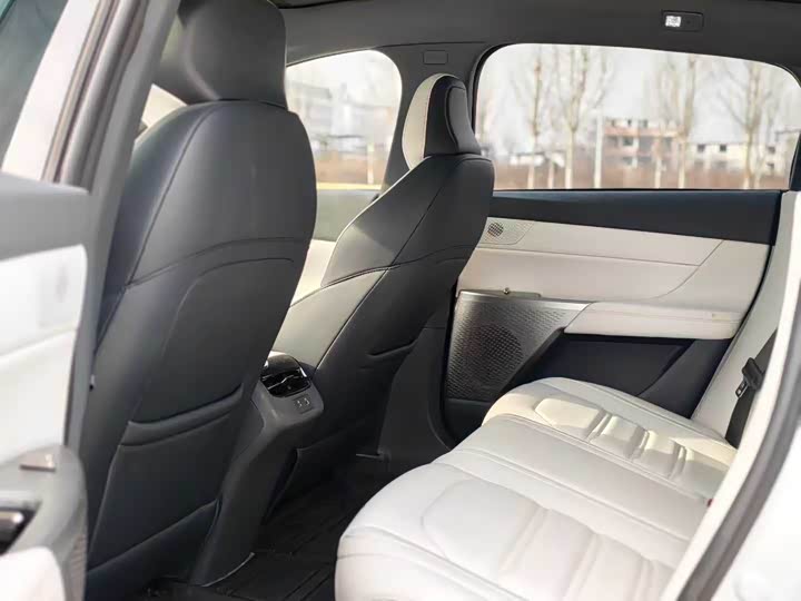 Фото 5 - Dongfeng Yipai eπ 007