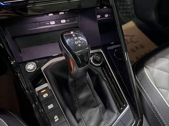 Фото 6 - Volkswagen Tayron