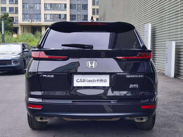 Фото 6 - Honda Breeze