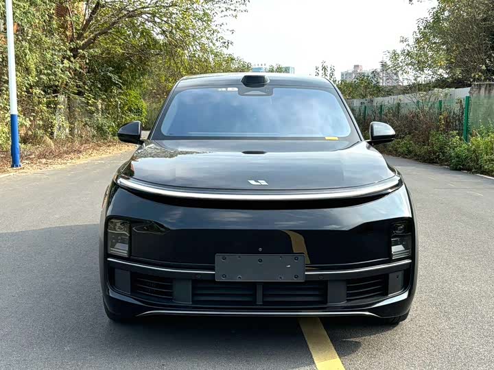 Фото 2 - LiXiang L9