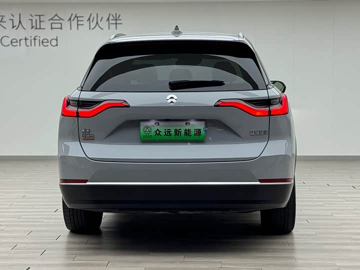 Фото 7 - Nio ES8