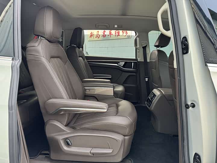 Фото 6 - Volkswagen Viloran