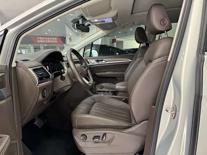 Фото 9 - Volkswagen Viloran