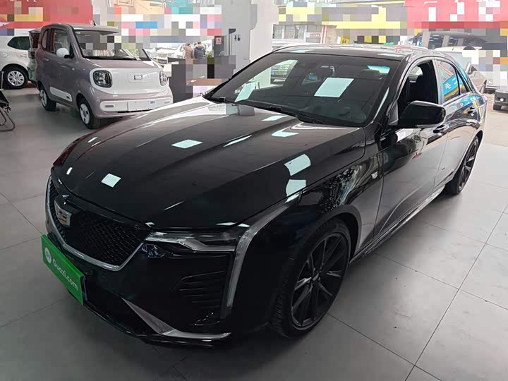 Фото 1 - Cadillac CT4