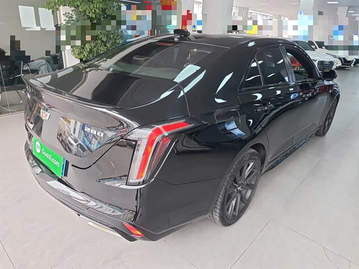 Фото 7 - Cadillac CT4