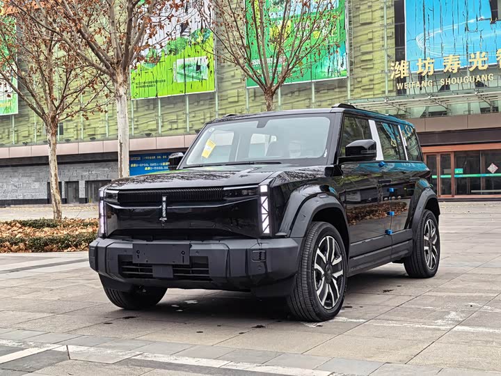 Фото 1 - Chery iCar 03