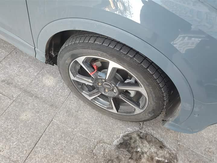 Фото 6 - Audi Q3