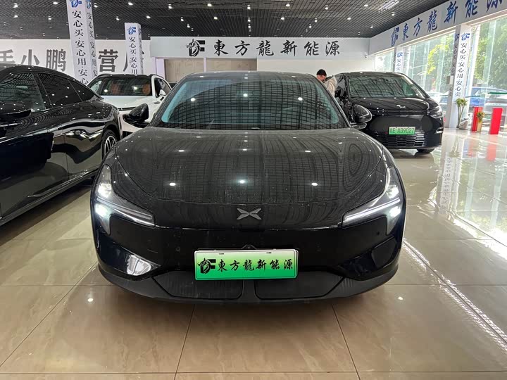 Фото 8 - XPeng Mona M03