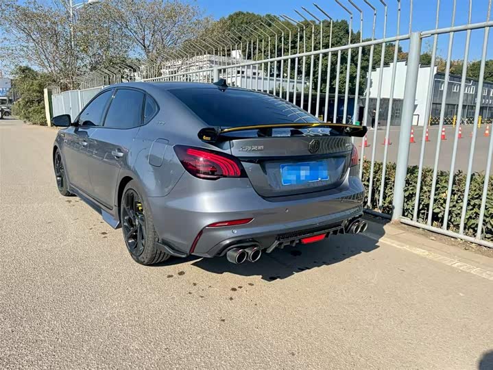 Фото 8 - MG Motor 6