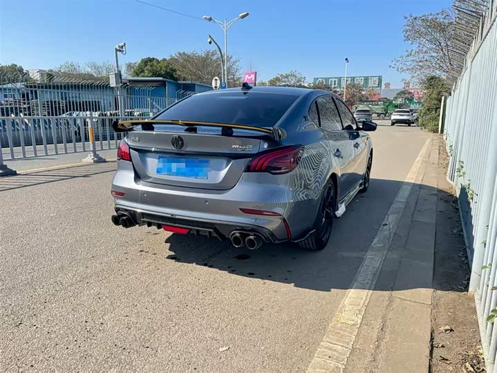 Фото 9 - MG Motor 6