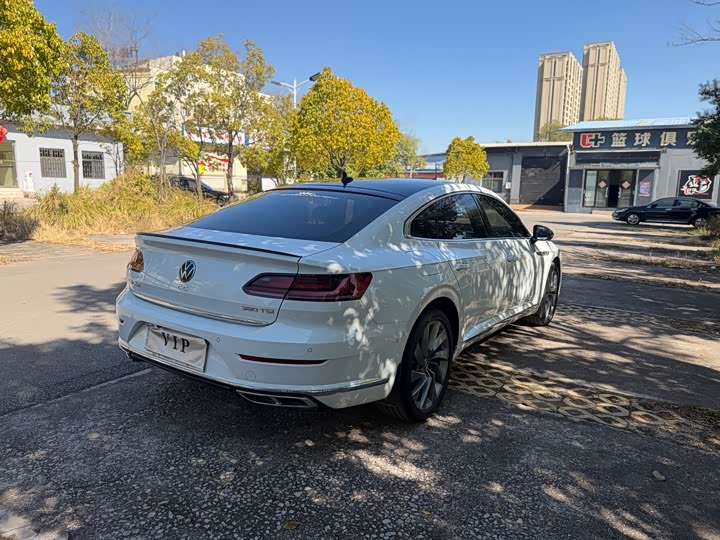 Фото 9 - Volkswagen CC
