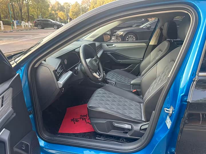 Фото 6 - Volkswagen Sagitar L