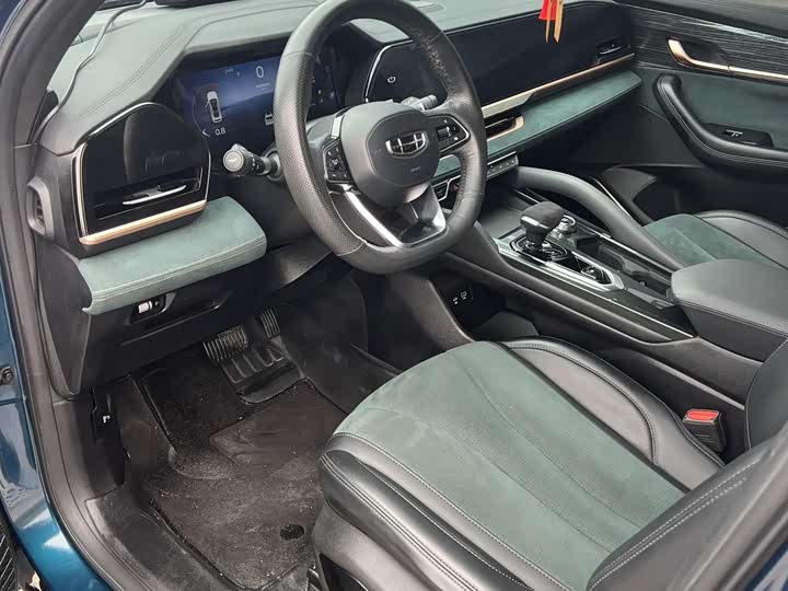 Фото 6 - Geely Monjaro