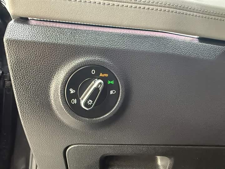 Фото 9 - Volkswagen Tayron