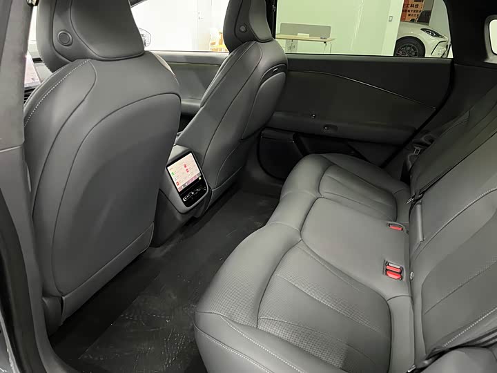 Фото 5 - XPeng F57