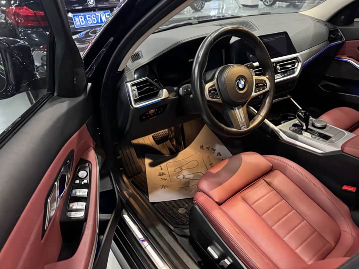 Фото 3 - BMW 3 Series