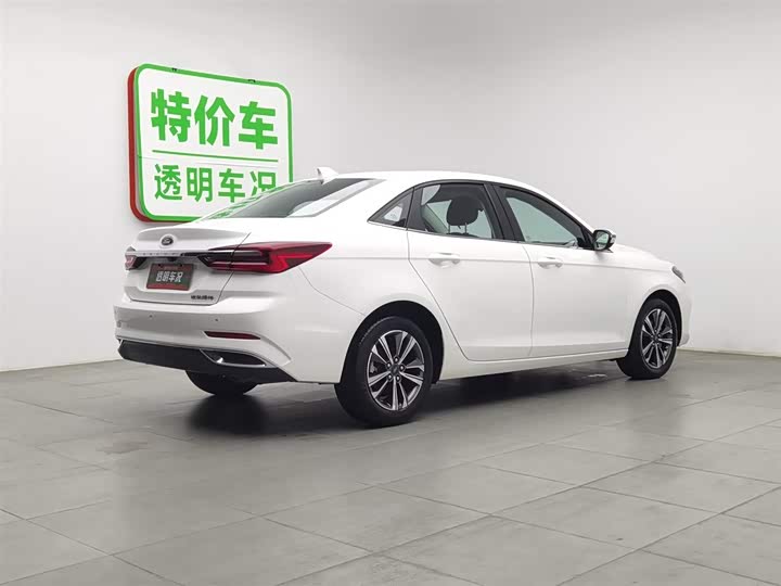 Фото 2 - Ford Escort